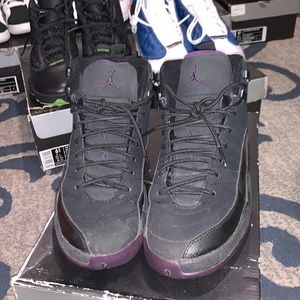 JORDAN 12s 🟣